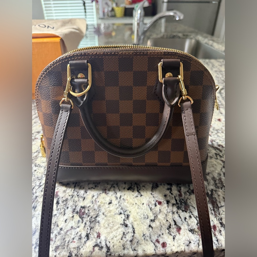 Louis Vuitton Alma BB